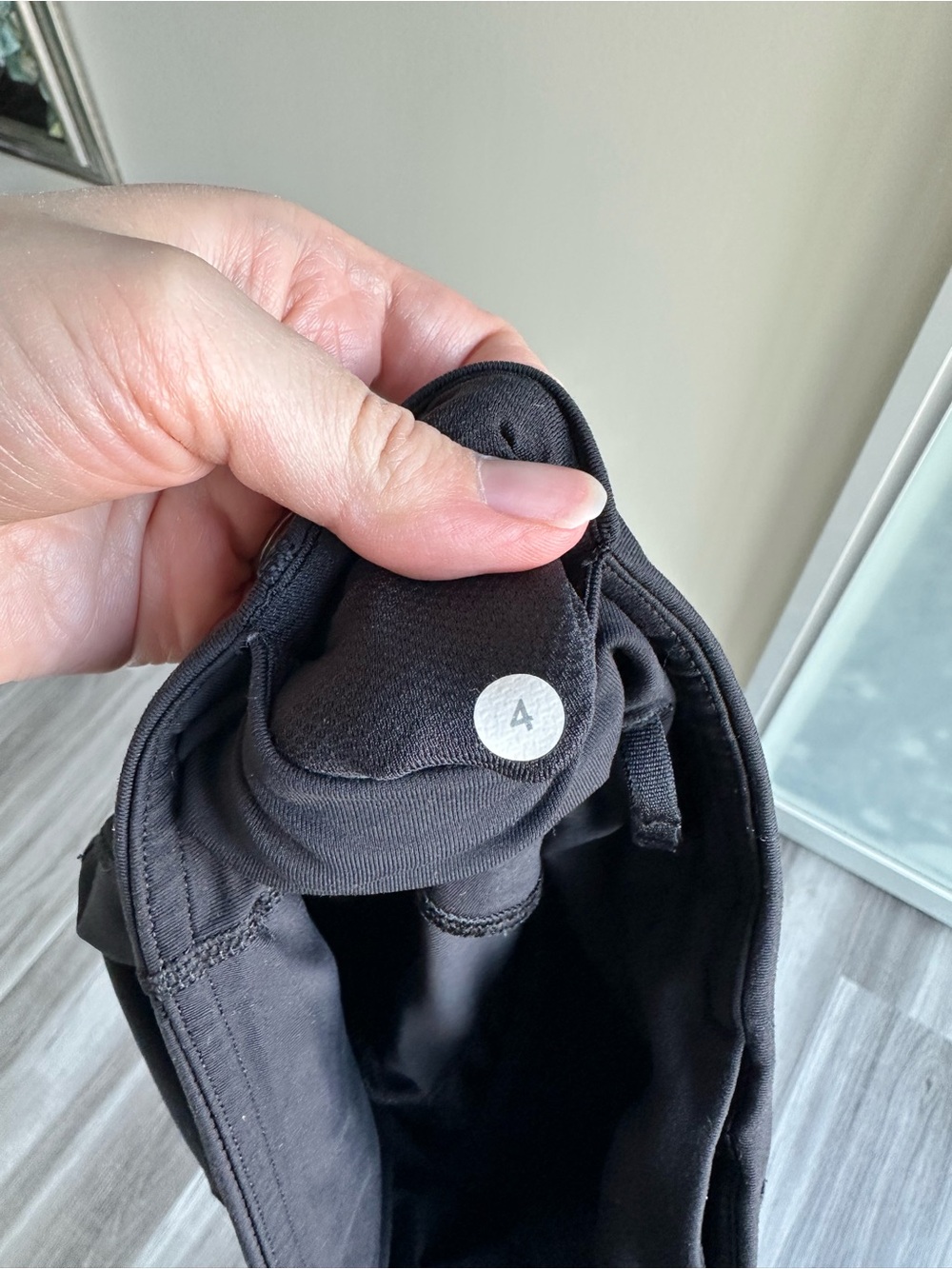 Lululemon Black Inspire Crop Leggings with Ankle Zippers and Side Pockets Sz 4 - Picture 11 of 11